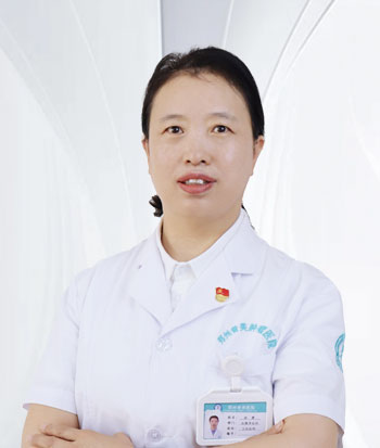 赵 睿